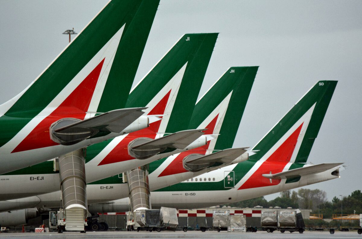 Immagine di copertina di: Alitalia-Ita: “Forte preoccupazione per il personale dei servizi a terra”
