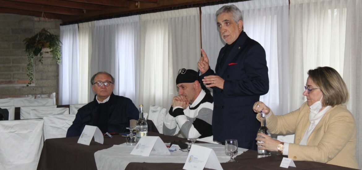 Immagine di copertina di: Federdistat VVF-Cisal: il segretario generale Barone incontra i vertici di Molise e Campania